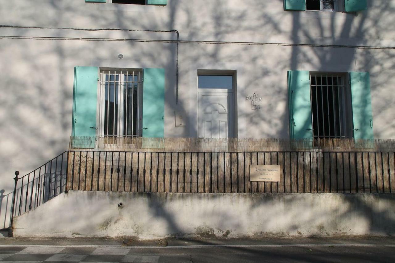 Au Bonheur De Lili Apartamento Fontaine-de-Vaucluse Exterior foto